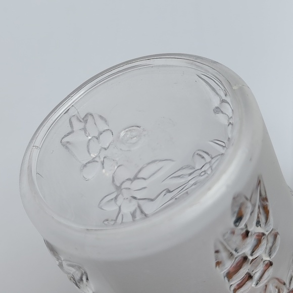 Set of 2 Acrylic Floral Vase - Picture 7 of 7
